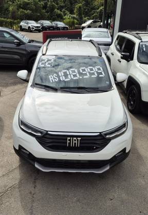 FIAT STRADA 1.3 FIREFLY FLEX VOLCANO CD CVT FIAT STRADA 1.3 FIREFLY FLEX VOLCANO CD CVT